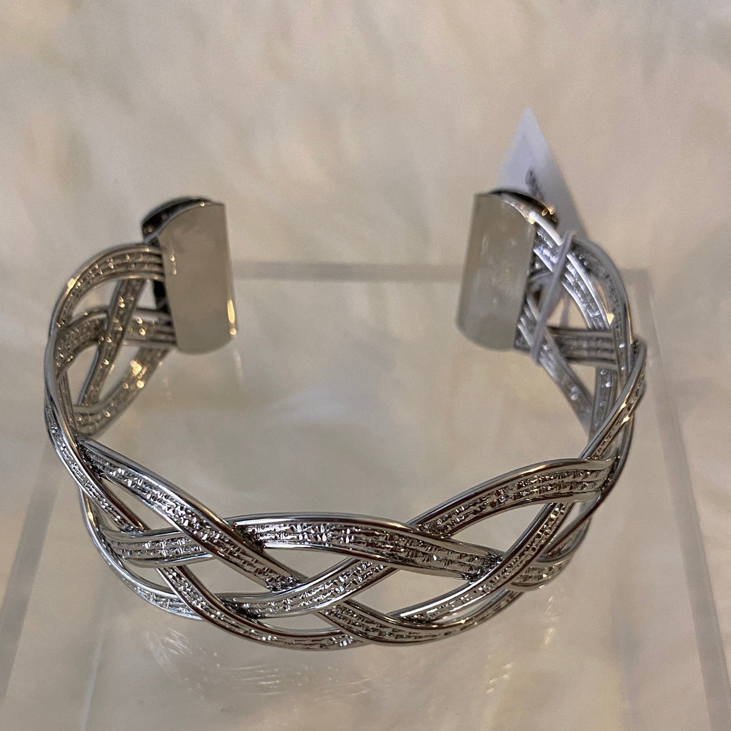 Swirl Pattern Bracelets Collection